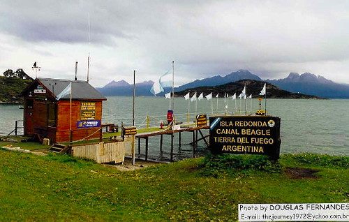 Деревянное здание почты на краю света у канала Бигля, Isla Redonda — Tierra del Fuego
